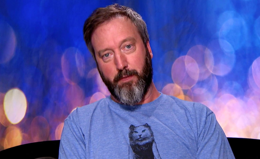 Physical Appearence of Tom Green
