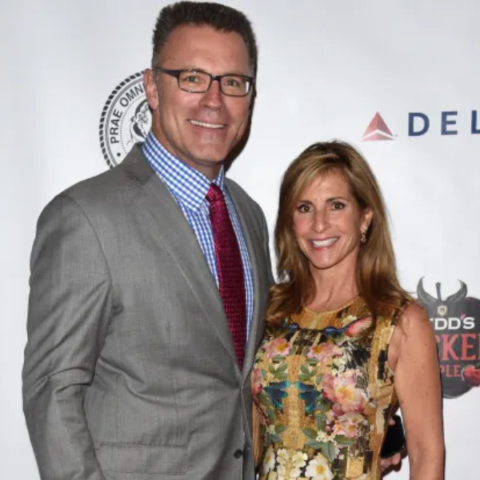 howie long wife