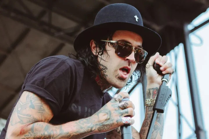 Yelawolf pop the trunk